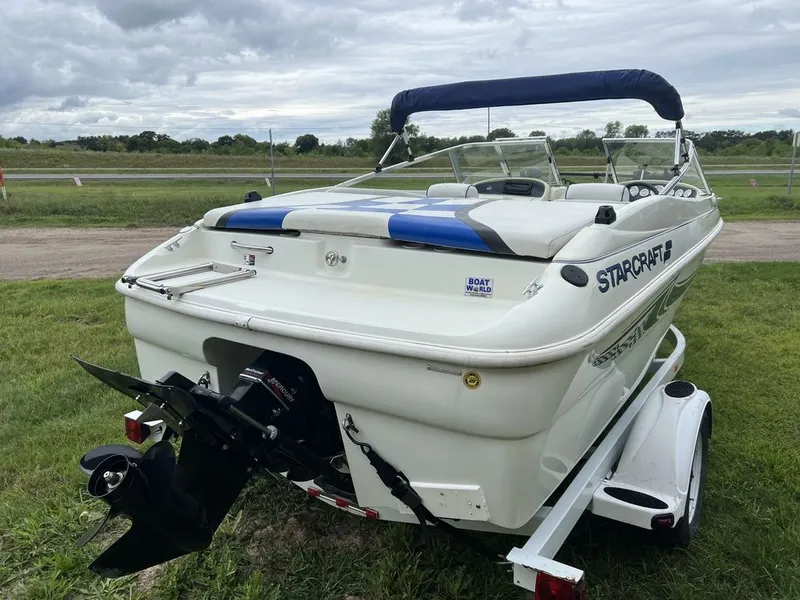 Slide: The Image of Starcraft 1710 GT Fish n Ski 2000 - 14