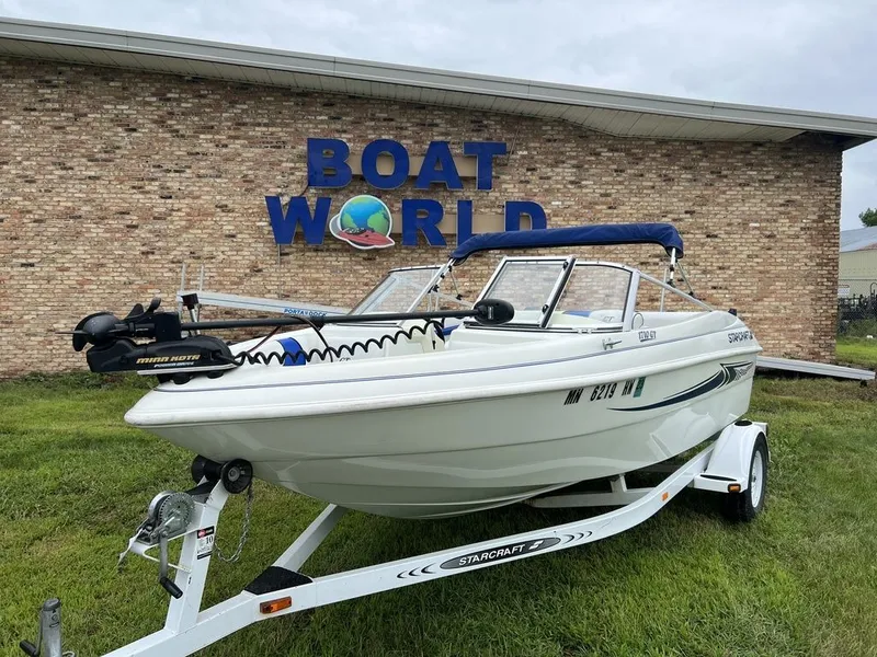 Slide: The Image of Starcraft 1710 GT Fish n Ski 2000 - 21