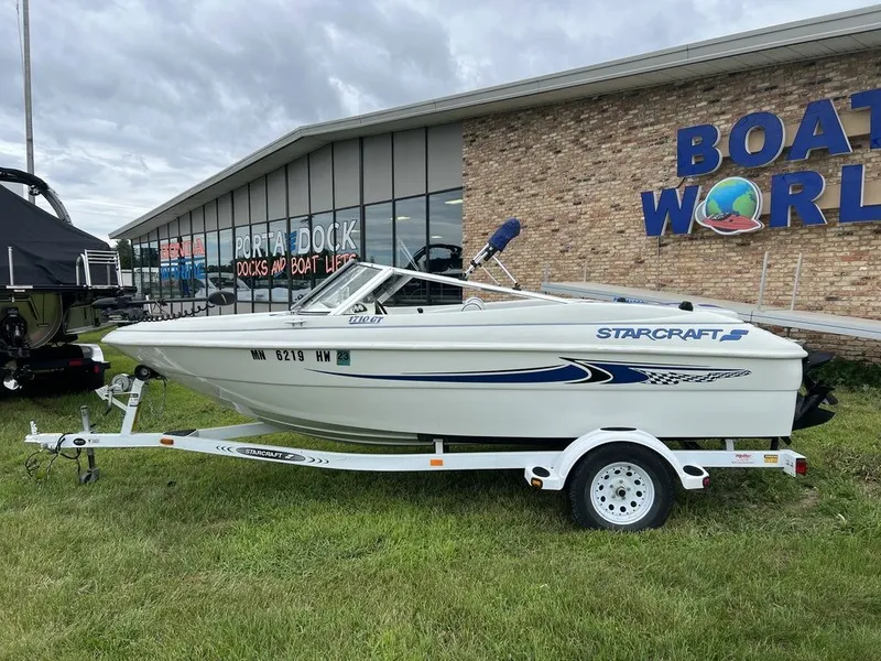 Slide: The Image of Starcraft 1710 GT Fish n Ski 2000 - 3