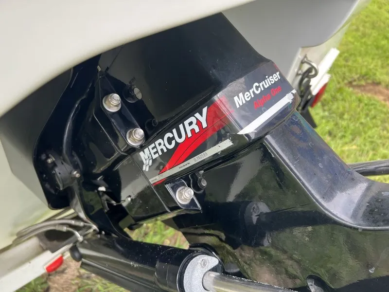 Slide: The Image of Starcraft 1710 GT Fish n Ski 2000 - 39