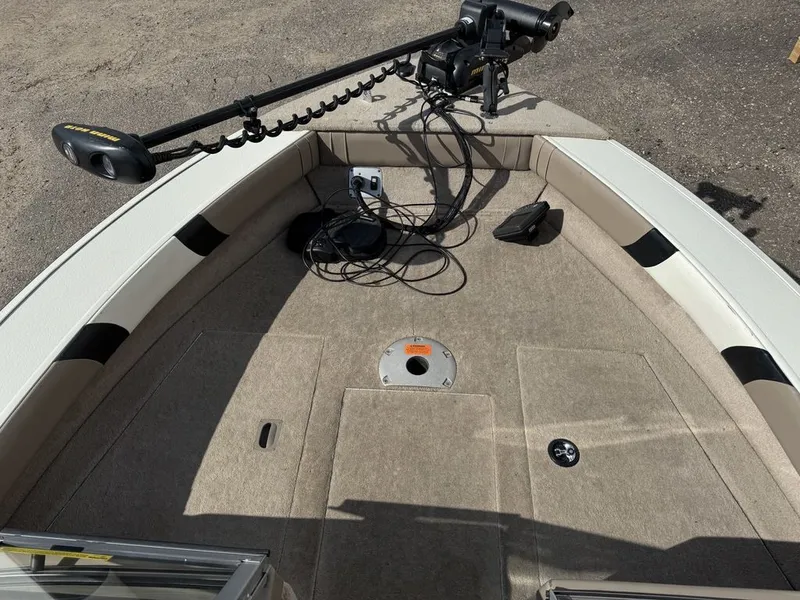 Slide: The Image of Smoker Craft Pro Mag 182 2010 - 12