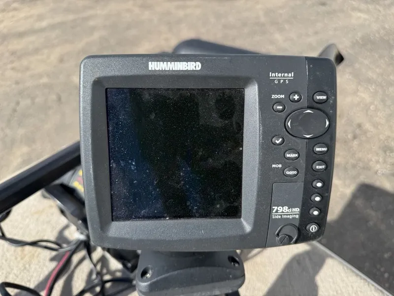 Slide: The Image of Smoker Craft Pro Mag 182 2010 - 13