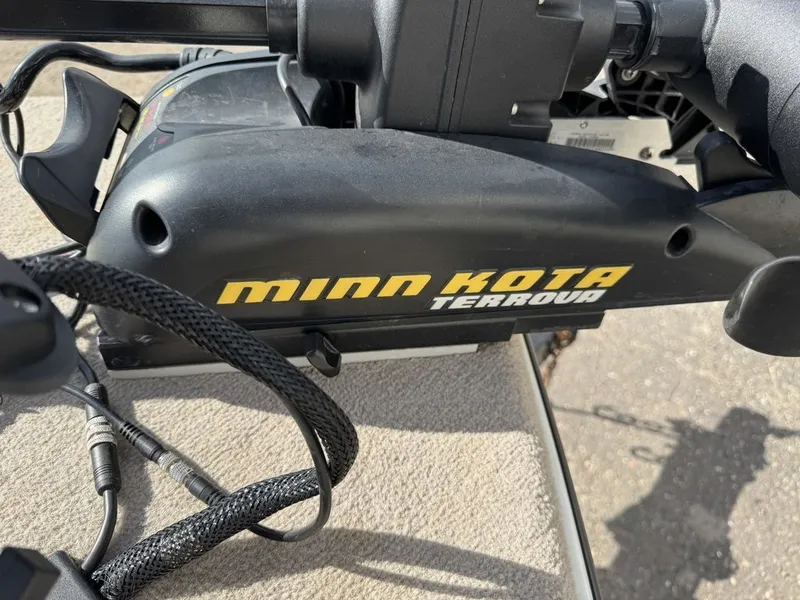 Slide: The Image of Smoker Craft Pro Mag 182 2010 - 14