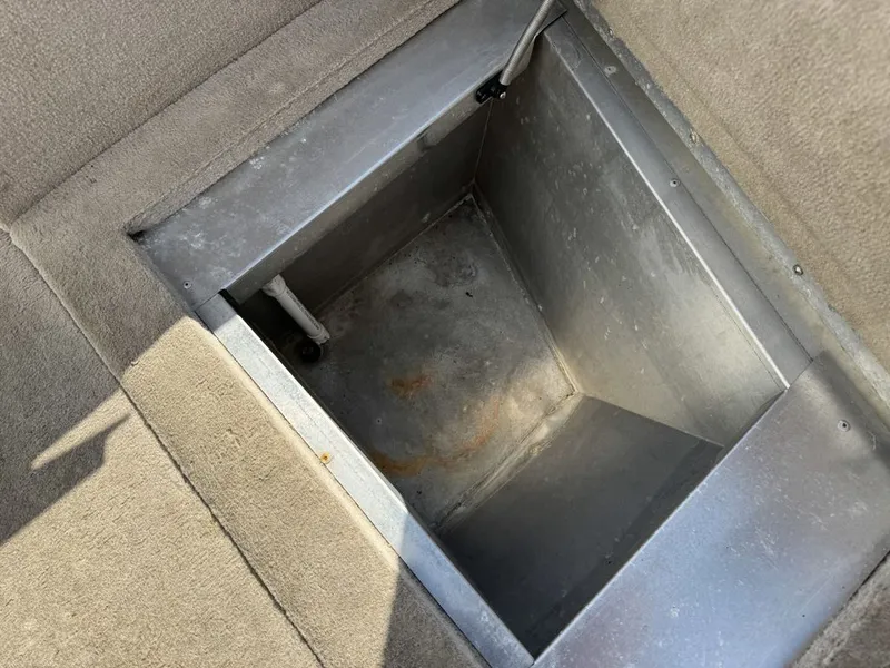 Slide: The Image of Smoker Craft Pro Mag 182 2010 - 18