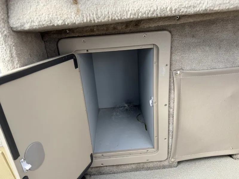 Slide: The Image of Smoker Craft Pro Mag 182 2010 - 38