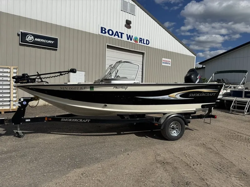 Slide: The Image of Smoker Craft Pro Mag 182 2010 - 56