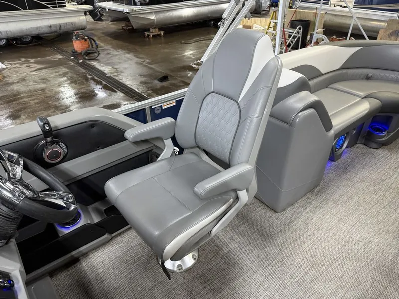 Slide: The Image of Tahoe LTZ 2385 Quad Lounge Tritoon Pontoon & Honda 4-Stroke EFI 2022 - 12
