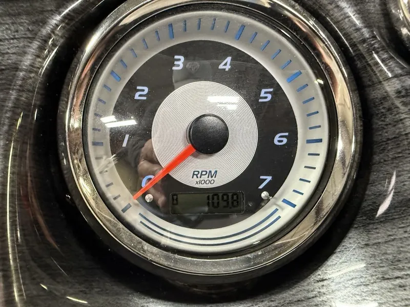 Slide: The Image of Tahoe LTZ 2385 Quad Lounge Tritoon Pontoon & Honda 4-Stroke EFI 2022 - 15