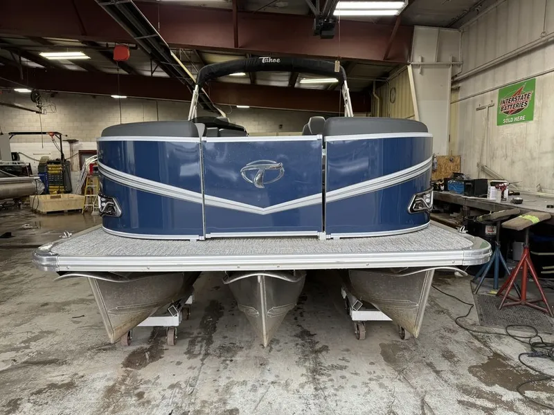 Slide: The Image of Tahoe LTZ 2385 Quad Lounge Tritoon Pontoon & Honda 4-Stroke EFI 2022 - 34