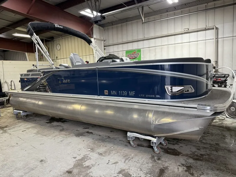 Slide: The Image of Tahoe LTZ 2385 Quad Lounge Tritoon Pontoon & Honda 4-Stroke EFI 2022 - 37