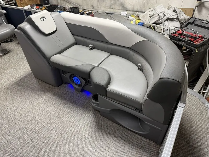 Slide: The Image of Tahoe LTZ 2385 Quad Lounge Tritoon Pontoon & Honda 4-Stroke EFI 2022 - 9