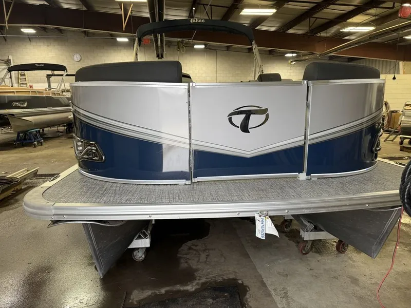 Slide: The Image of Tahoe LTZ 2485 Elite Cruise & Honda 115HP 4-Stroke EFI 2022 - 30