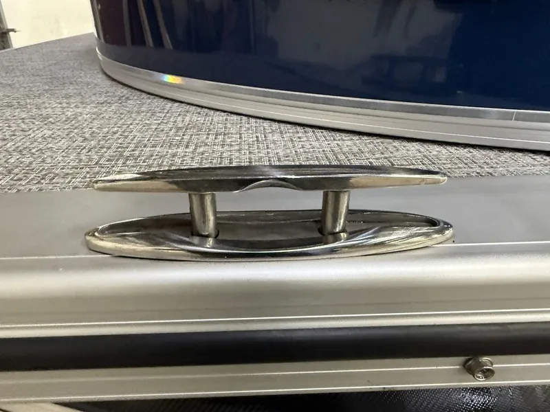 Slide: The Image of Tahoe LTZ 2485 Elite Cruise & Honda 115HP 4-Stroke EFI 2022 - 32