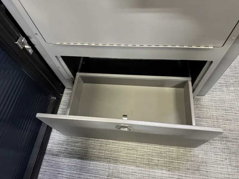 Slide: The Image of Qwest 822 100HP Quad Lounge Pontoon 2023 - 19