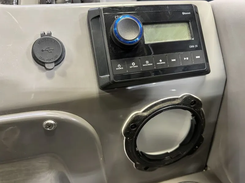 Slide: The Image of Qwest 822 100HP Quad Lounge Pontoon 2023 - 32