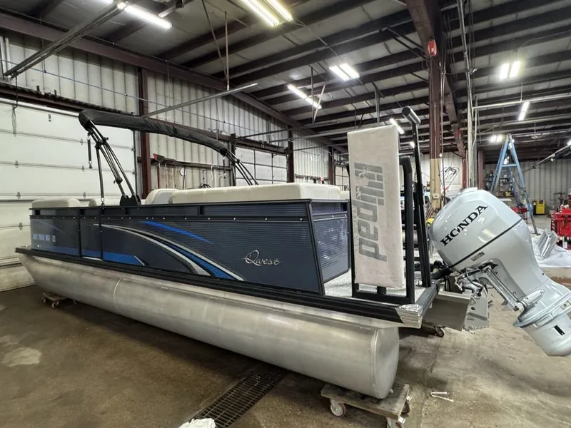 Slide: The Image of Qwest 822 100HP Quad Lounge Pontoon 2023 - 49