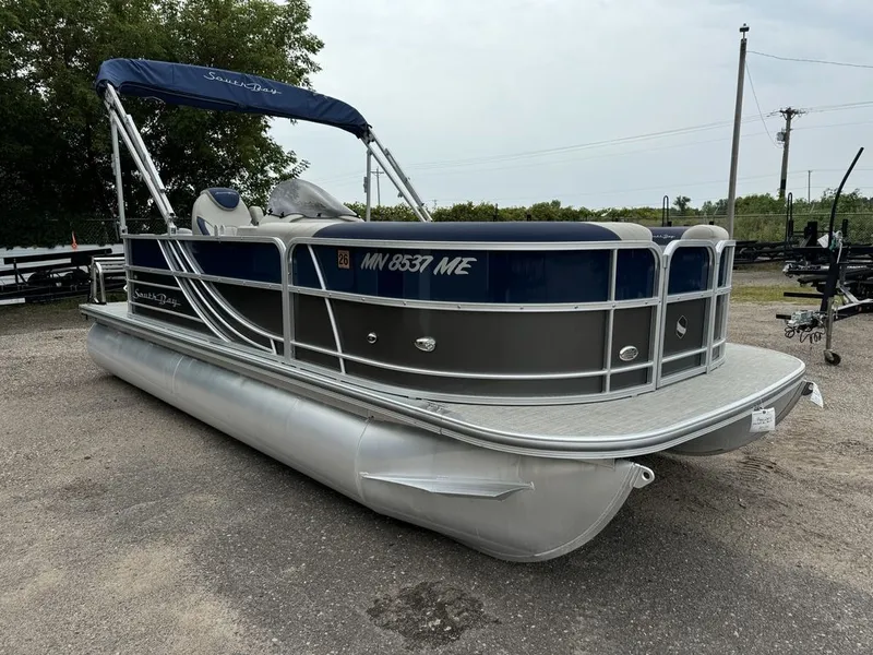 Slide: The Image of South Bay 220 Cruise LE Pontoon 2022 - 38
