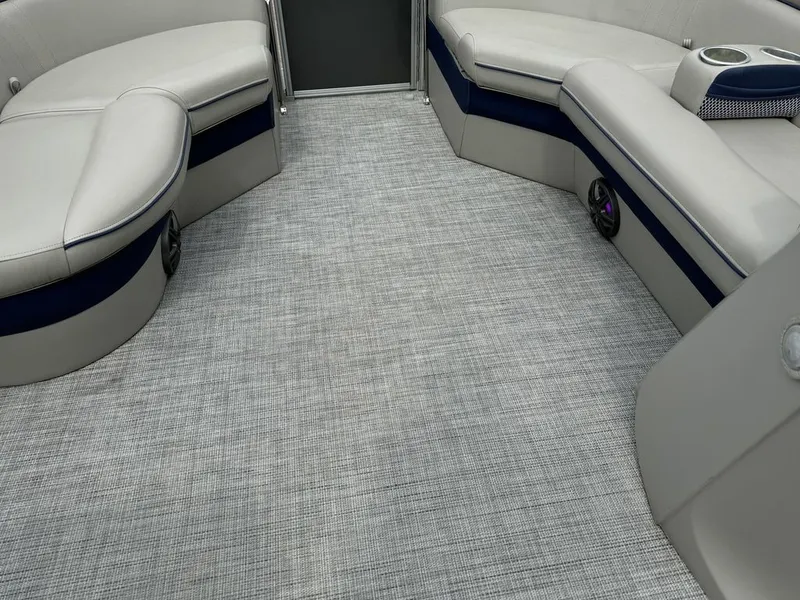 Slide: The Image of South Bay 220 Cruise LE Pontoon 2022 - 58