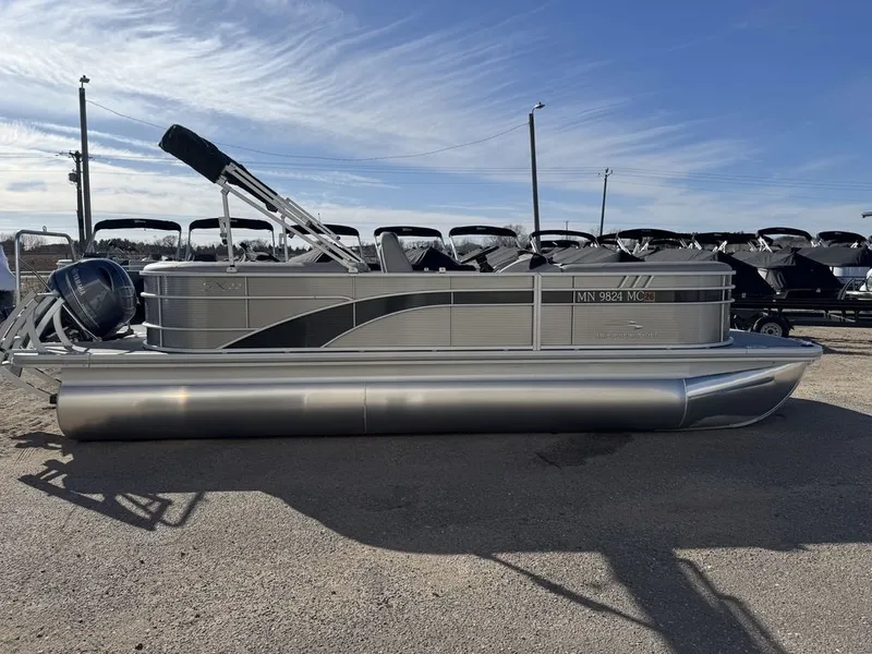 Slide: The Image of Bennington 2021 Bennington 22 SSRX Quad Lounge Pontoon & 115HP - $29995 2021 - 48
