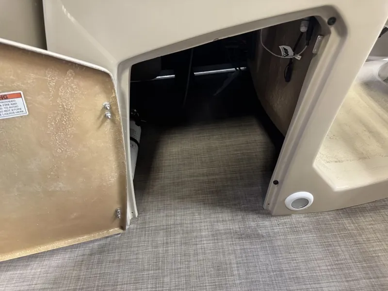 Slide: The Image of Premier Sunspree 220 DL Pontoon 2018 - 19