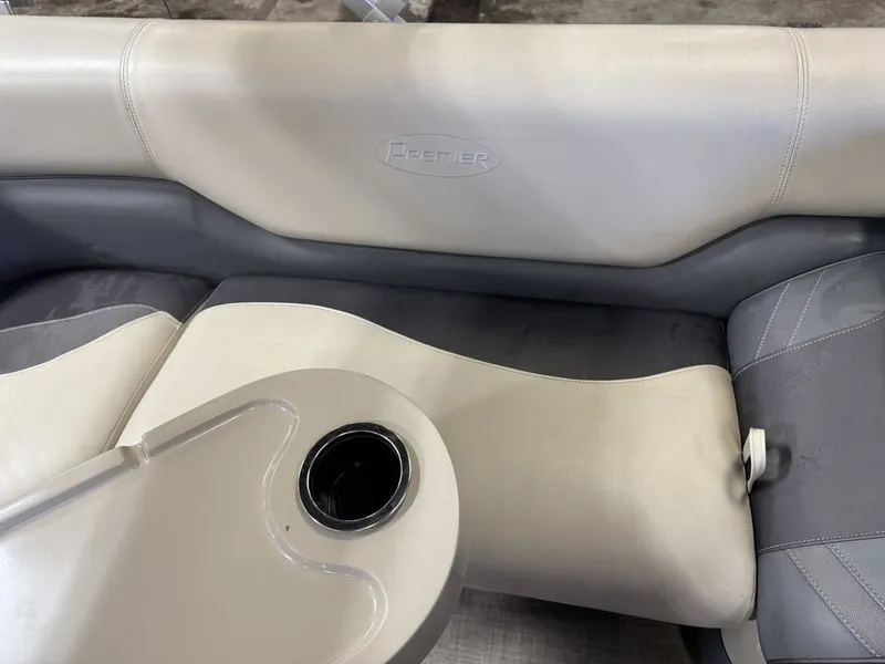 Slide: The Image of Premier Sunspree 220 DL Pontoon 2018 - 33