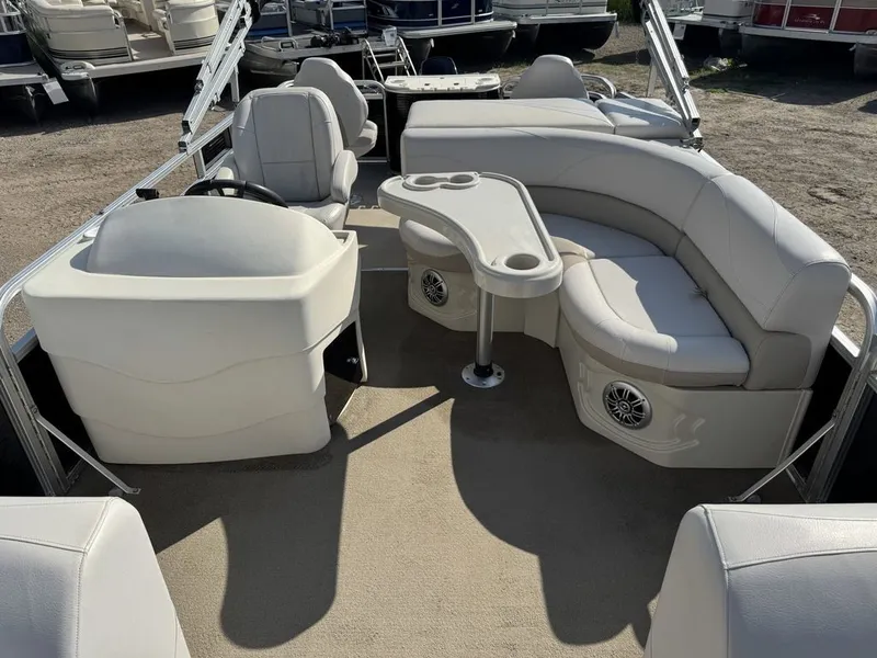 Slide: The Image of Grand GT 2380 RF Pontoon 2017 - 17