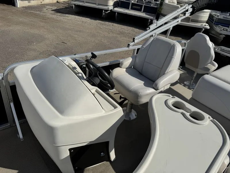 Slide: The Image of Grand GT 2380 RF Pontoon 2017 - 18