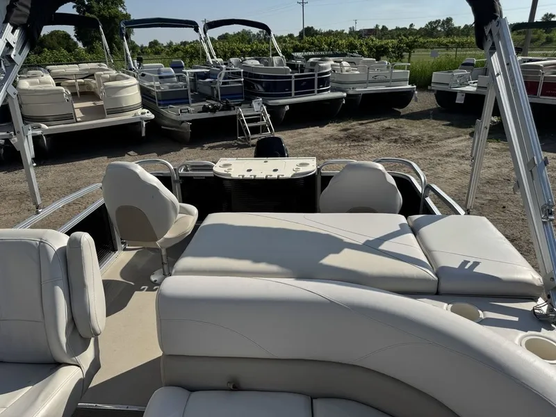 Slide: The Image of Grand GT 2380 RF Pontoon 2017 - 26