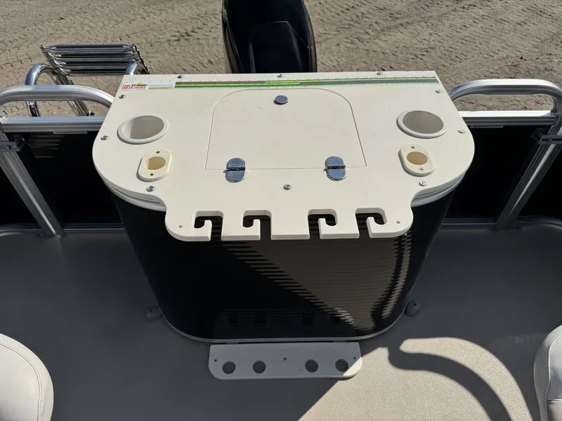 Slide: The Image of Grand GT 2380 RF Pontoon 2017 - 36