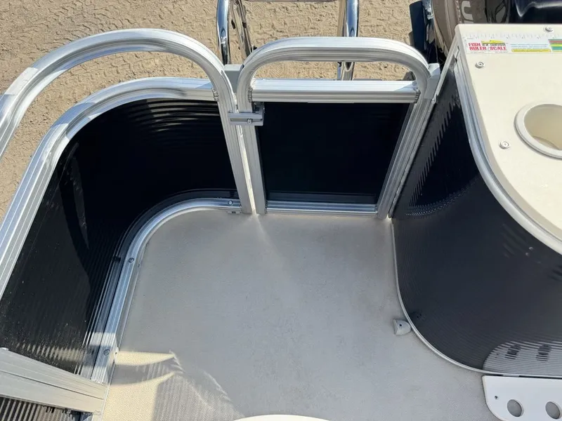 Slide: The Image of Grand GT 2380 RF Pontoon 2017 - 39