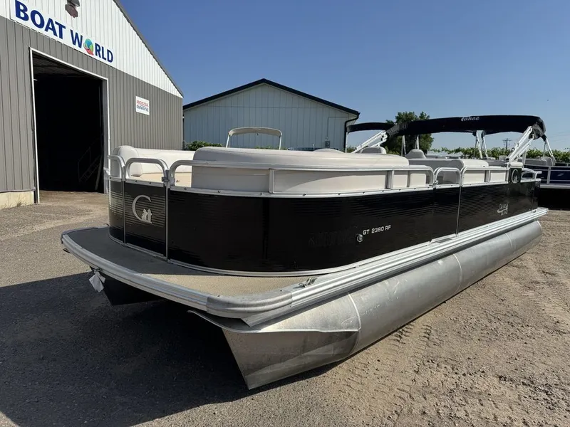 Slide: The Image of Grand GT 2380 RF Pontoon 2017 - 41
