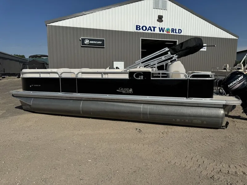 Slide: The Image of Grand GT 2380 RF Pontoon 2017 - 44