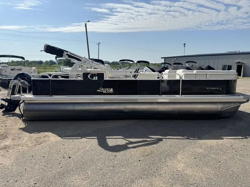 Slide: The Image of Grand GT 2380 RF Pontoon 2017 - 49