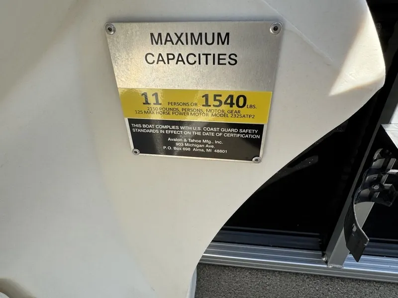 Slide: The Image of Grand GT 2380 RF Pontoon 2017 - 54