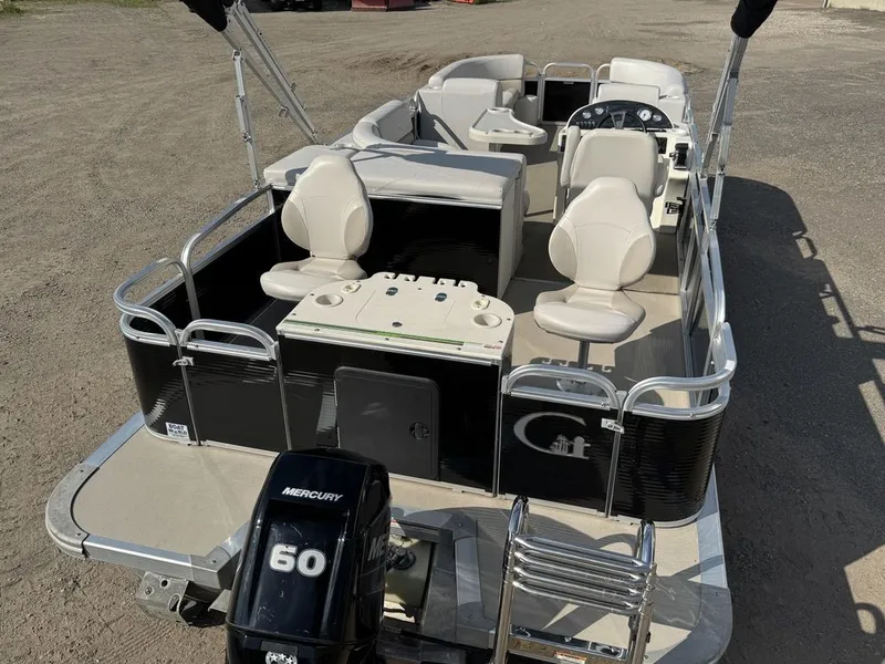Slide: The Image of Grand GT 2380 RF Pontoon 2017 - 7