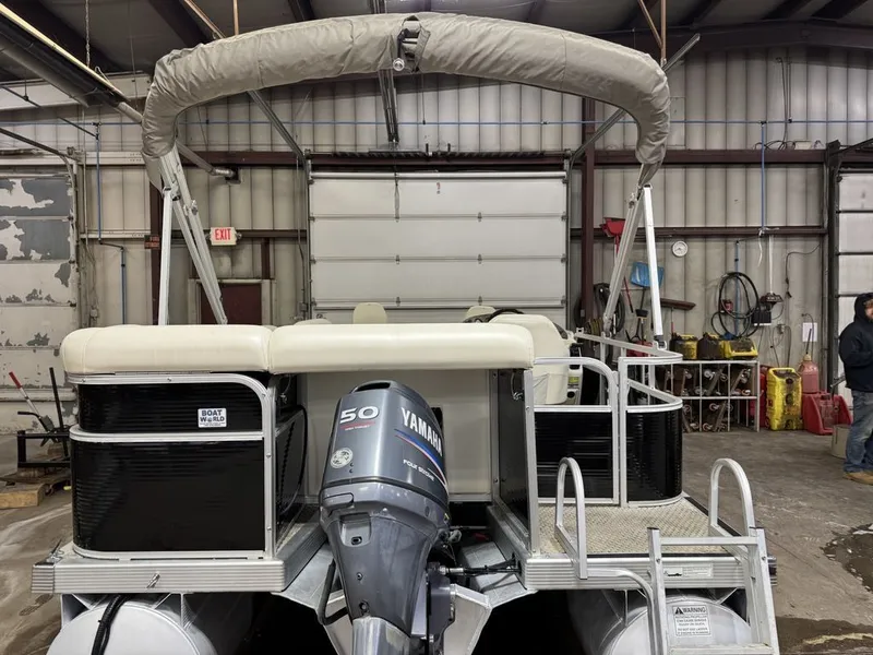 Slide: The Image of Bennington 2050 GS Pontoon 2006 - 44