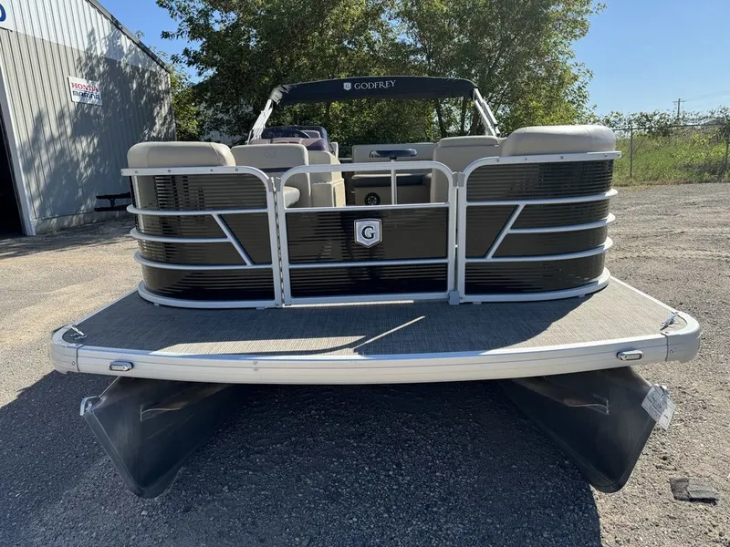 Slide: The Image of Sweetwater SW 2086 Cruise Pontoon With 70HP Yamaha 4-S EFI 2020 - 37