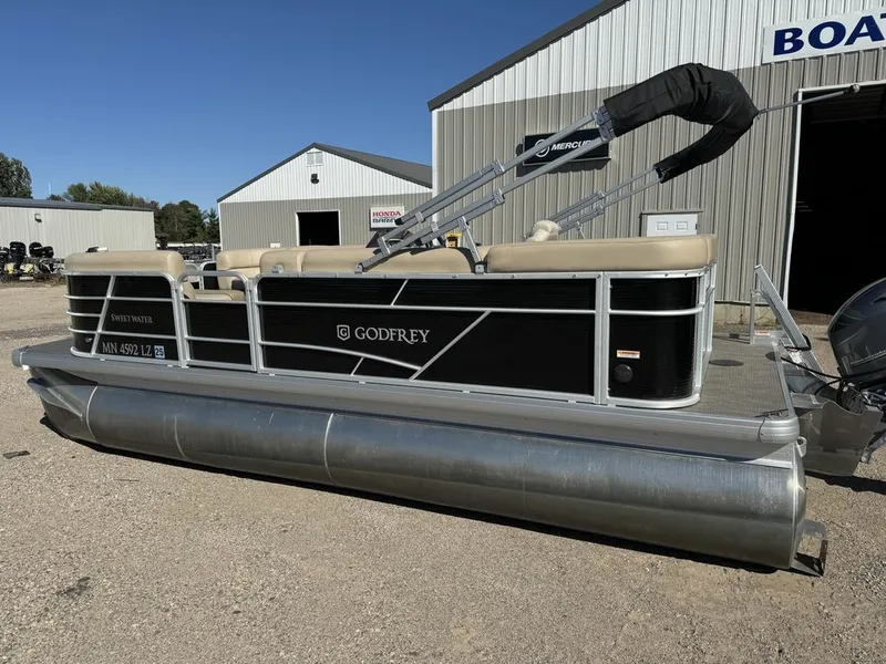Slide: The Image of Sweetwater SW 2086 Cruise Pontoon With 70HP Yamaha 4-S EFI 2020 - 43