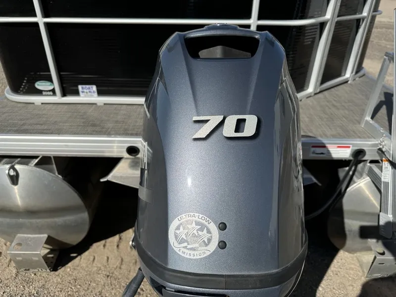 Slide: The Image of Sweetwater SW 2086 Cruise Pontoon With 70HP Yamaha 4-S EFI 2020 - 55