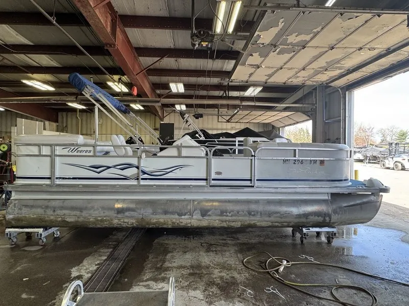 Slide: The Image of Weeres Sundeck 220 Pontoon 2006 - 14
