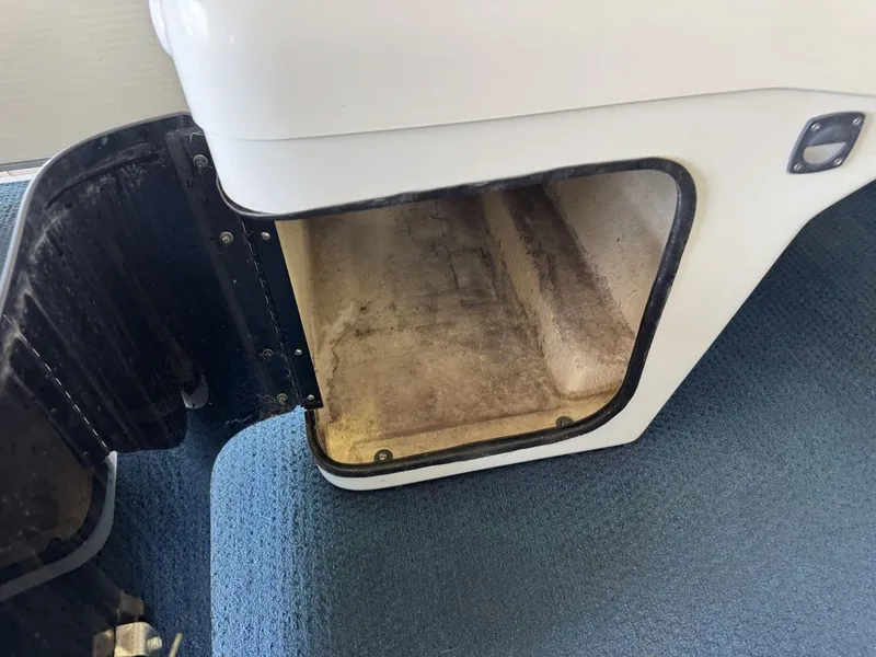 Slide: The Image of Weeres Sundeck 220 Pontoon 2006 - 17