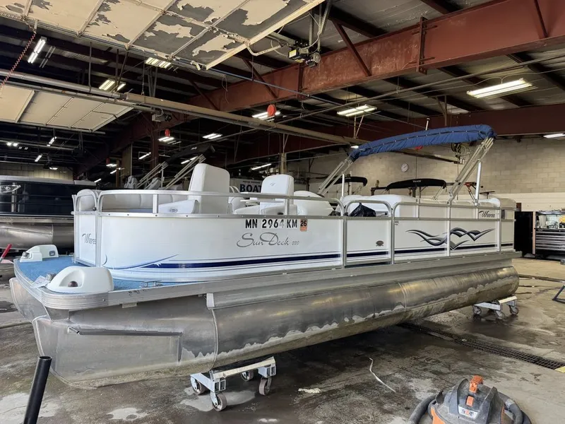 Slide: The Image of Weeres Sundeck 220 Pontoon 2006 - 37