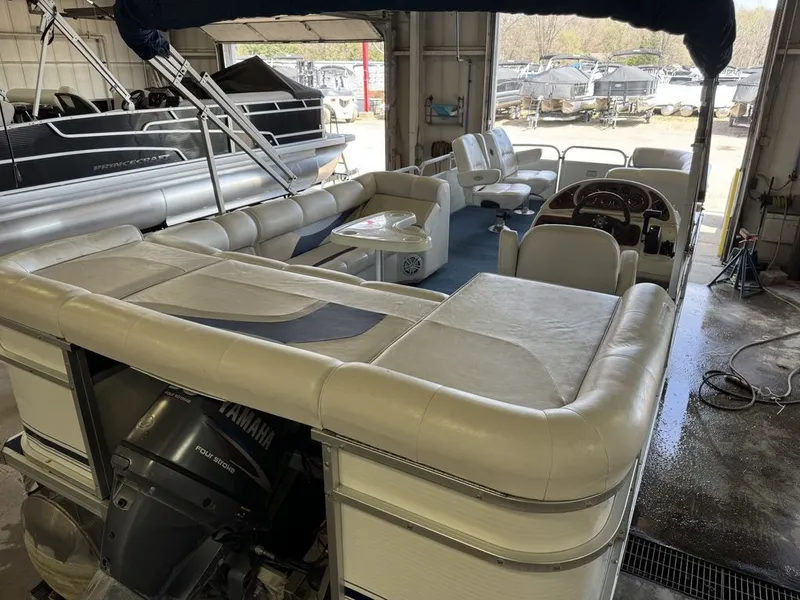 Slide: The Image of Weeres Sundeck 220 Pontoon 2006 - 5