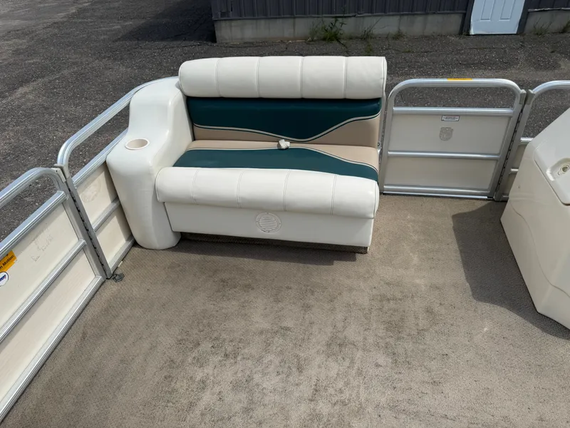 Slide: The Image of Sweetwater 2222 DF Pontoon WITH SEA LEGS 2004 - 10