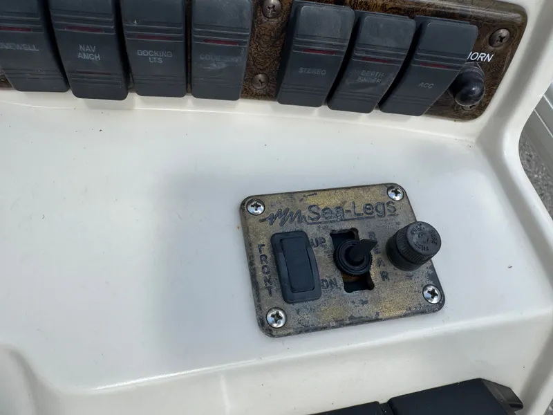 Slide: The Image of Sweetwater 2222 DF Pontoon WITH SEA LEGS 2004 - 22