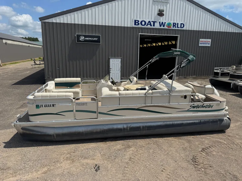 Slide: The Image of Sweetwater 2222 DF Pontoon WITH SEA LEGS 2004 - 3