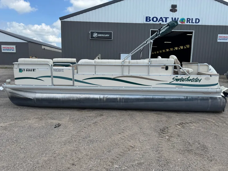 Slide: The Image of Sweetwater 2222 DF Pontoon WITH SEA LEGS 2004 - 49