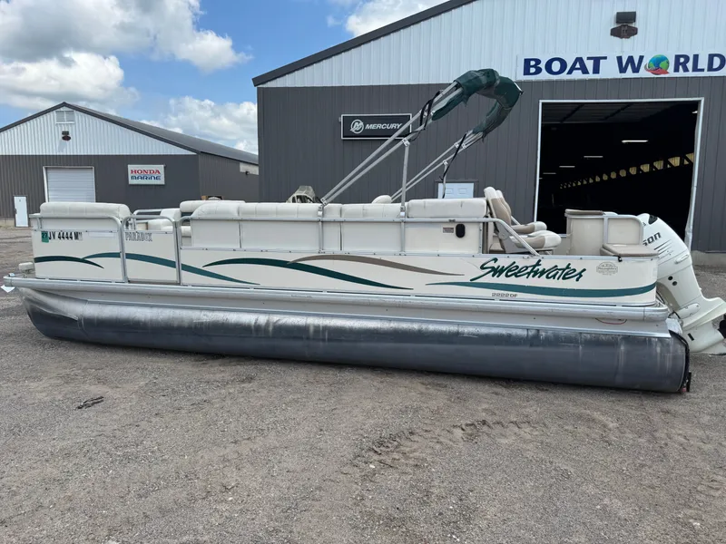 Slide: The Image of Sweetwater 2222 DF Pontoon WITH SEA LEGS 2004 - 50
