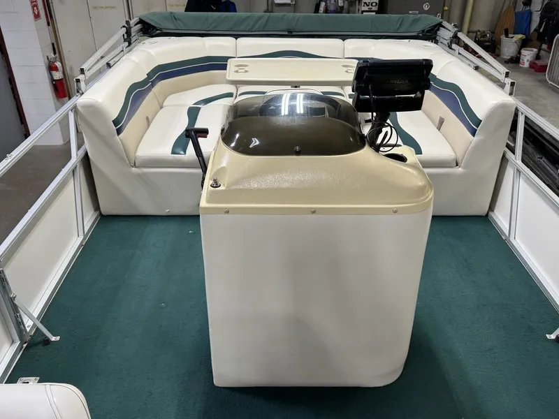 Slide: The Image of Starcraft Starfish 180 Pontoon 2000 - 16