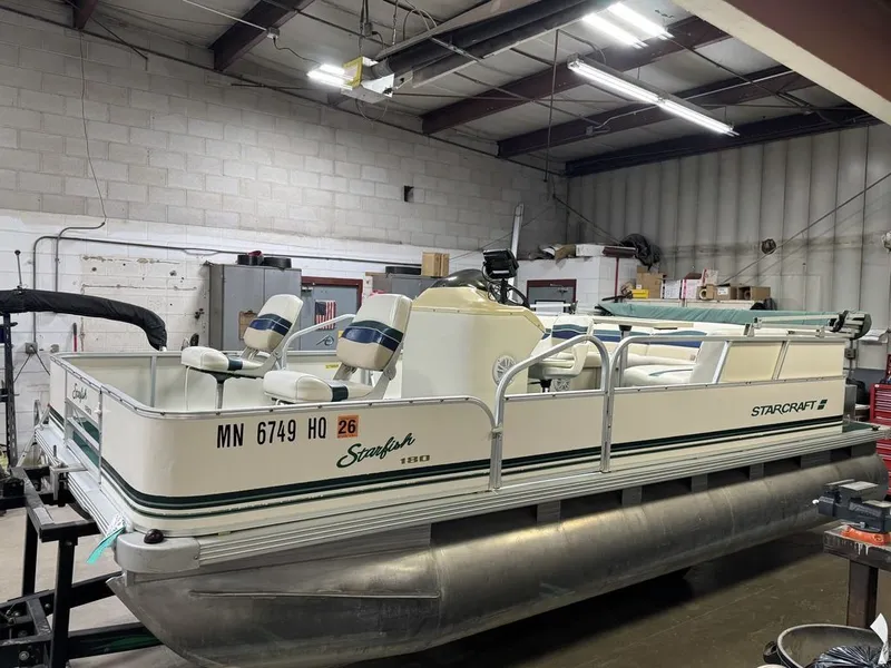 Slide: The Image of Starcraft Starfish 180 Pontoon 2000 - 7